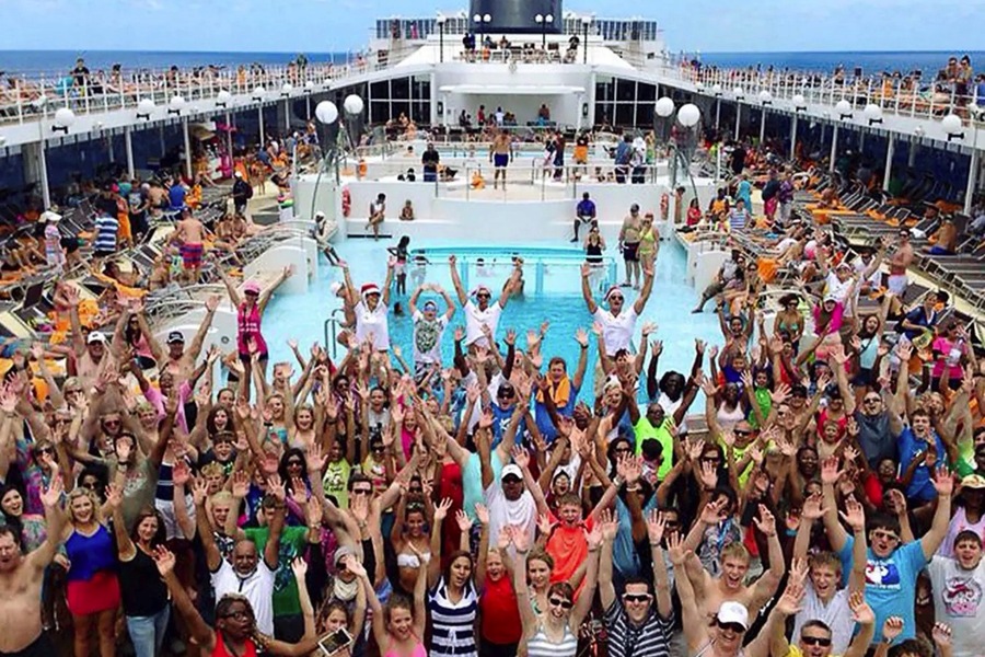 MSC Cruises, Sailaway Party.jpg